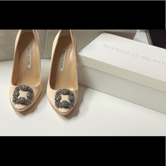 HANGISI
Champagne Satin Jewel Buckle Pumps - Picture 9 of 10